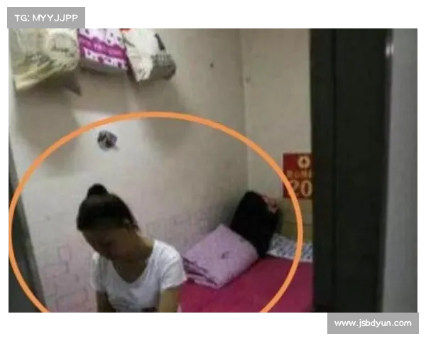 辛勤打工赚,儿子为何对母亲隐瞒所有收入?监控录像揭开背后秘密 辛勤打工赚,儿子为何对母亲隐瞒所有收入?监控录像揭开背后秘密