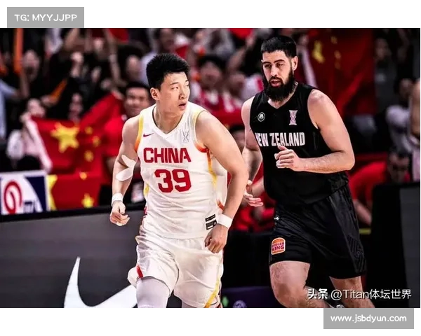 黄蜂队宣布裁掉中锋马克斯:曾在亚洲杯与中国队交锋的球员未来何去何从? 黄蜂队宣布裁掉中锋马克斯:曾在亚洲杯与中国队交锋的球员未来何去何从?